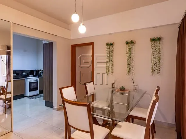 Casa com 316m² 4 quartos e 3 banheiros, à venda, no bairro Esperança em Londrina