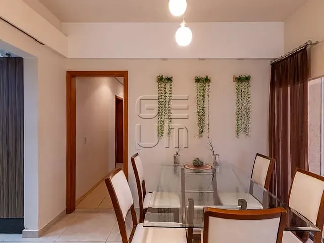 Casa com 316m² 4 quartos e 3 banheiros, à venda, no bairro Esperança em Londrina