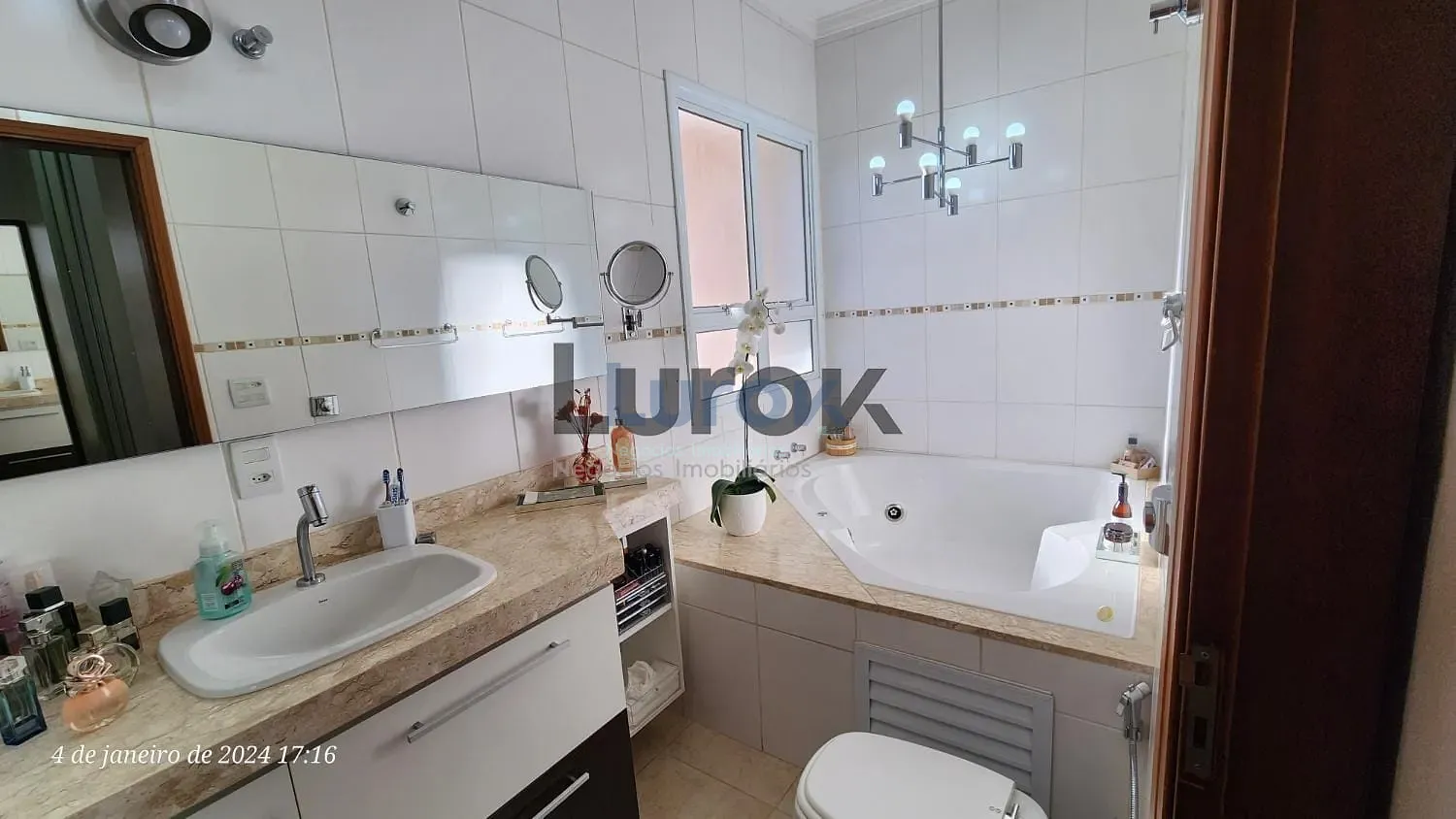 Casa, 3 quartos, 249 m² - Foto 29