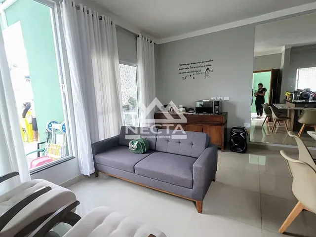Casa com 128m² 2 quartos e 2 banheiros, à venda, no bairro Pontal de Santa Marina em Caraguatatuba