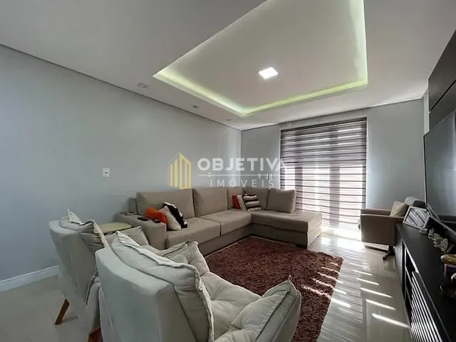 Casa com 266m² 2 quartos e 3 banheiros, à venda, no bairro São José em Novo Hamburgo