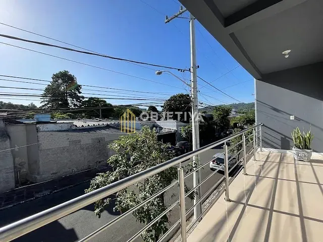 Casa com 266m² 2 quartos e 3 banheiros, à venda, no bairro São José em Novo Hamburgo