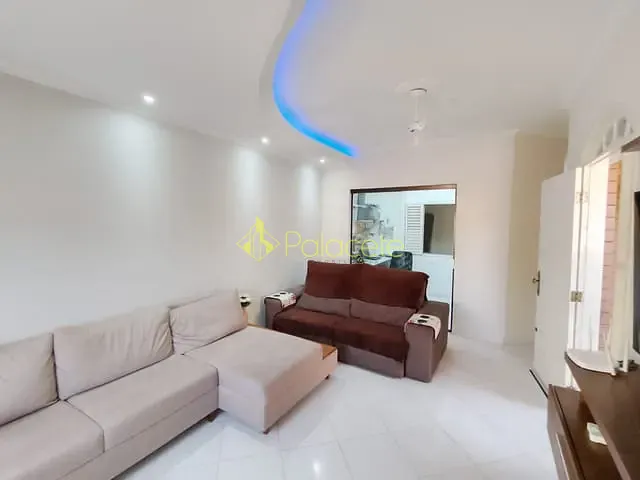 Casa com 300m² 3 quartos e 3 banheiros, à venda, no bairro Jardim Gurilândia em Taubaté