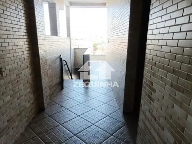 Casa com 125m² 3 quartos e 3 banheiros, à venda, no bairro Bussocaba em Osasco