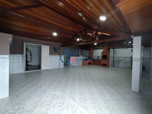 Casa com 300m² 3 quartos e 4 banheiros, à venda, no bairro Jardim Bela Vista em Rio Claro