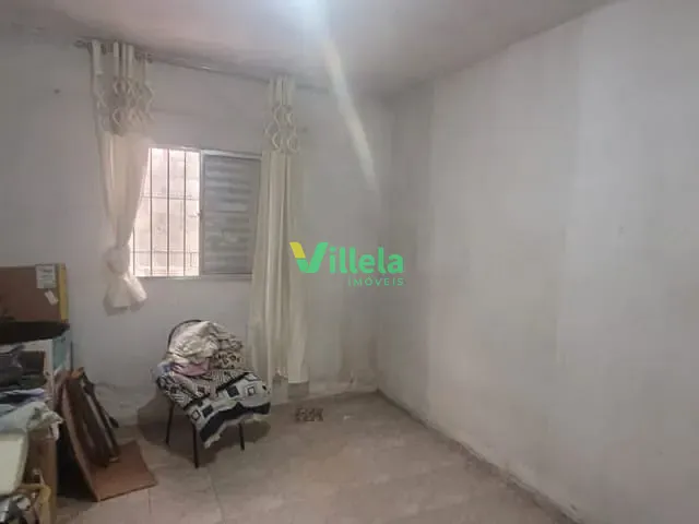 Casa 2 quartos e 1 banheiro, à venda, no bairro Jardim Mônica em Itaquaquecetuba