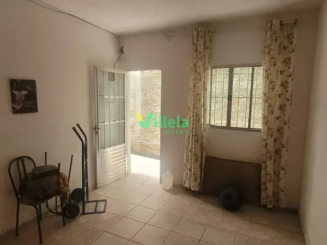 Casa 2 quartos e 1 banheiro, à venda, no bairro Jardim Mônica em Itaquaquecetuba