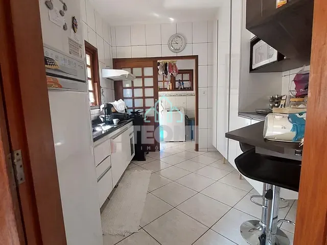 Casa 3 quartos e 2 banheiros, à venda, no bairro Loteamento Residencial Vale das Flores em Tremembé