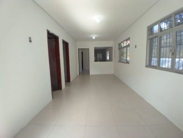 Casa 4 quartos e 3 banheiros, à venda, no bairro Indaiá em Bertioga