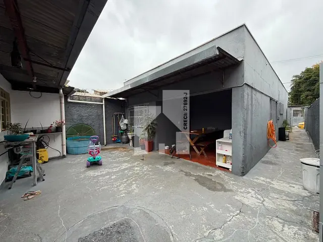 Casa com 190m² 2 quartos e 2 banheiros, à venda, no bairro Jardim Aurélia em Jundiaí