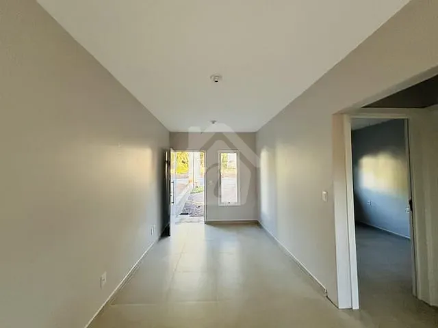 Casa com 50m² 2 quartos e 1 banheiro, para alugar, no bairro Languiru em Teutônia