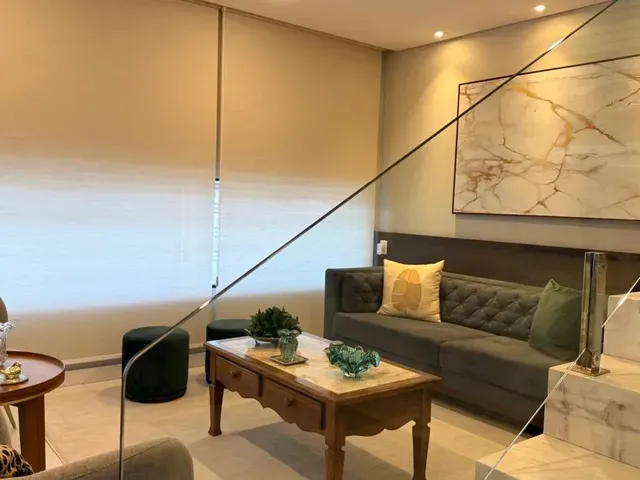 Casa com 575m² 3 quartos e 8 banheiros, à venda, no bairro Estrela em Ponta Grossa