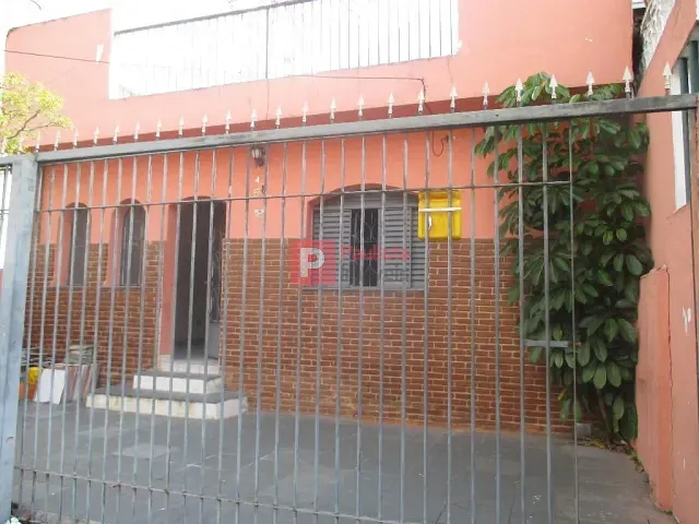 Sobrado com 160m² 3 quartos e 2 banheiros, para alugar, no bairro Campo Belo em São Paulo