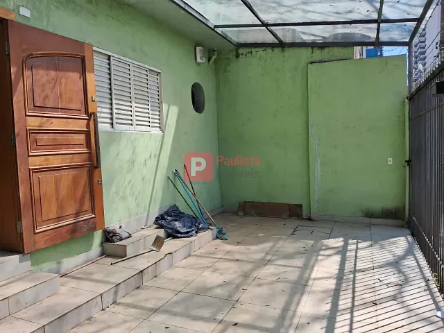 Sobrado com 160m² 3 quartos e 2 banheiros, para alugar, no bairro Campo Belo em São Paulo