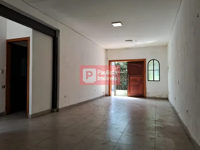 Casa com 160m², para alugar, no bairro Campo Belo em São Paulo