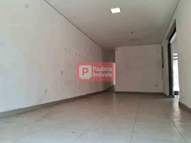 Casa com 160m², para alugar, no bairro Campo Belo em São Paulo
