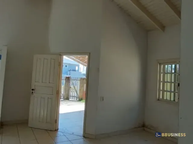Casa com 174m² 2 quartos e 2 banheiros, à venda, no bairro Maitinga em Bertioga