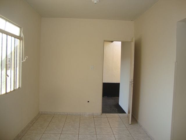 Foto do Casa - Casa à venda, zona Sul,  02 dormitórios sendo 1 suíte, próximo a Unopar do Piza, Av. Europa, Bairro Roseira, Londrina, PR | Guepardo Imob