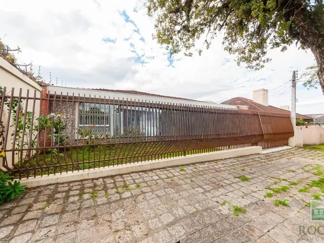 Casa para alugar, no bairro Jardim Social em Curitiba