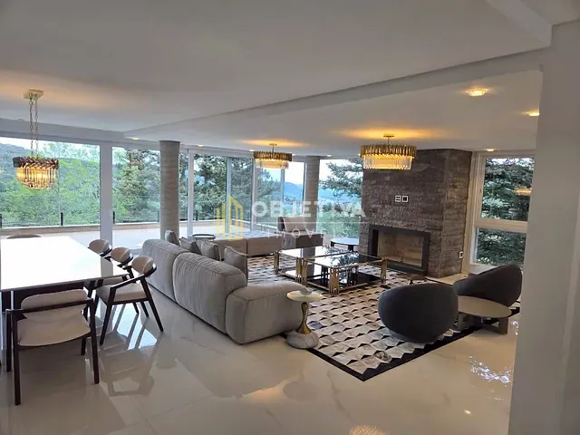 Casa com 586m² 5 quartos e 6 banheiros, à venda, no bairro Aspen Mountain em Gramado