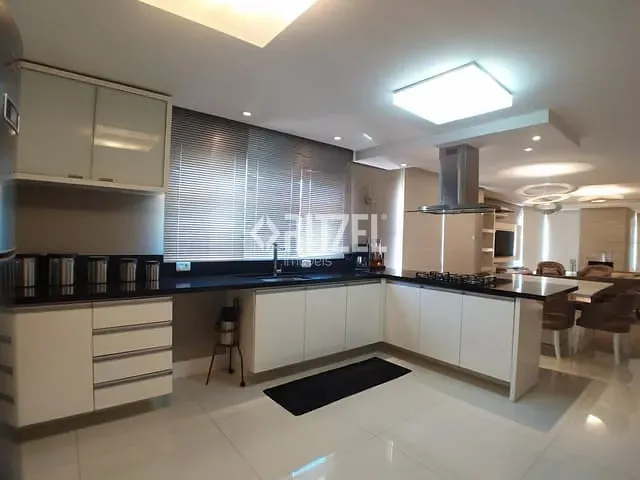 Casa com 1575m² 3 quartos e 5 banheiros, à venda, no bairro São Luis em Dois Irmãos