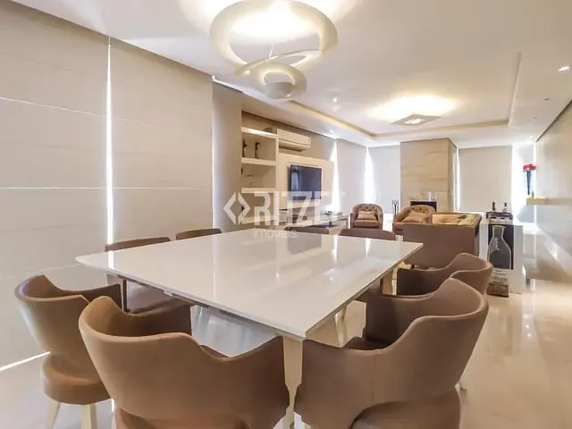 Casa com 1575m² 3 quartos e 5 banheiros, à venda, no bairro São Luis em Dois Irmãos