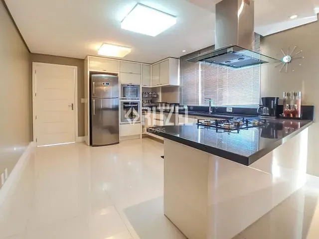 Casa com 1575m² 3 quartos e 5 banheiros, à venda, no bairro São Luis em Dois Irmãos