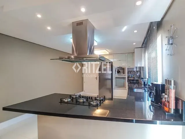 Casa com 1575m² 3 quartos e 5 banheiros, à venda, no bairro São Luis em Dois Irmãos