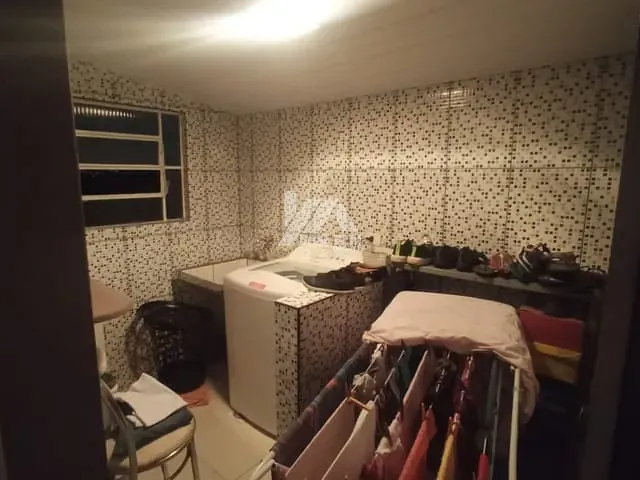 Casa com 406m² 3 quartos e 2 banheiros, à venda, no bairro Bonsucesso em Guarapuava