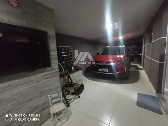 Casa com 406m² 3 quartos e 2 banheiros, à venda, no bairro Bonsucesso em Guarapuava