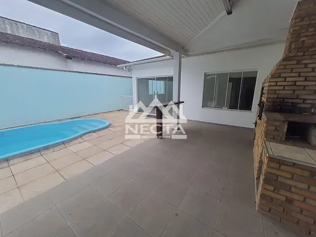 Casa com 352m² 3 quartos e 4 banheiros, à venda, no bairro Vila Amélia em São Sebastião