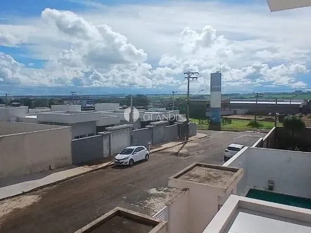 Casa com 200m² 2 quartos e 1 banheiro, à venda, no bairro Jardim Rezek em Artur Nogueira