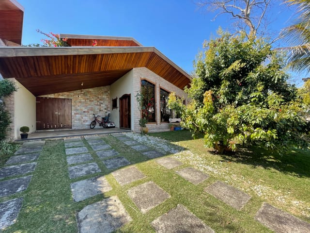 Casa com 418m² 6 quartos e 5 banheiros, à venda, no bairro Taubaté Village em Taubaté