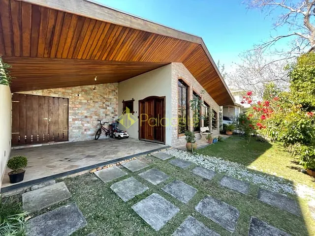 Casa com 418m² 6 quartos e 5 banheiros, à venda, no bairro Taubaté Village em Taubaté