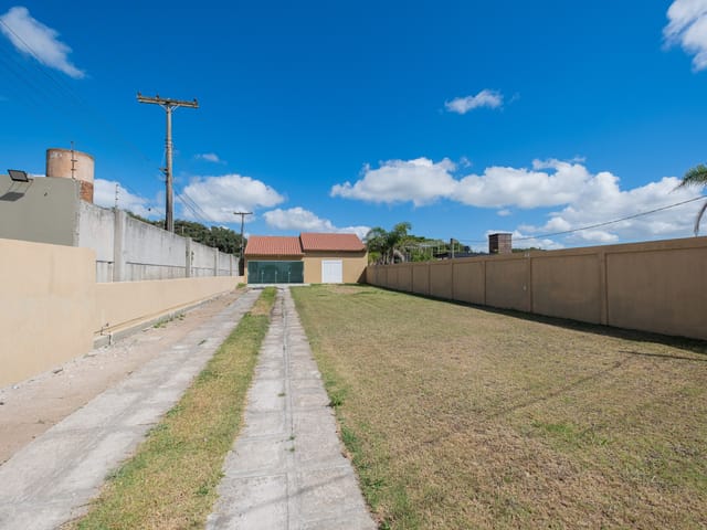 Foto do Casa - Casa à venda com 3 dormitórios em frente à praia do Laranjal, localização privilegiada. Venha conferir essa oportunidade! | UP Imóveis