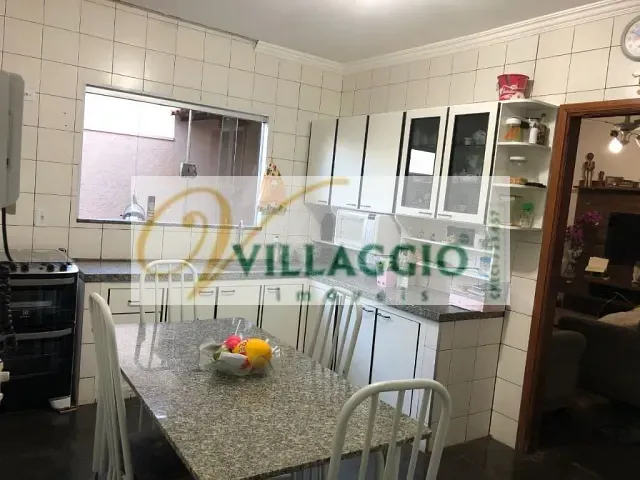 Casa com 275m² 3 quartos e 3 banheiros, à venda, no bairro Residencial Ana Célia em São José do Rio Preto
