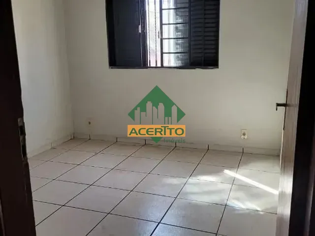 Casa com 212m² 2 quartos e 1 banheiro, à venda, no bairro Jardim Paulista em Araçatuba