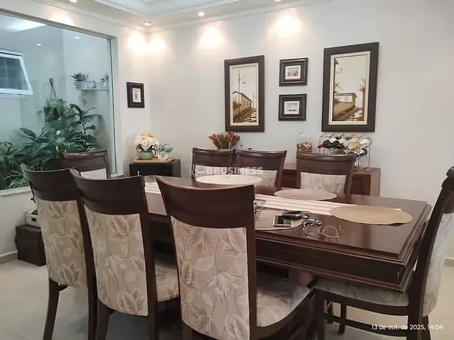 Casa com 350m² 3 quartos e 3 banheiros, à venda, no bairro Jardim Villaça em São Roque