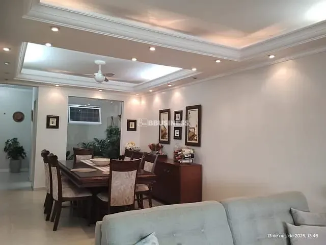 Casa com 350m² 3 quartos e 3 banheiros, à venda, no bairro Jardim Villaça em São Roque