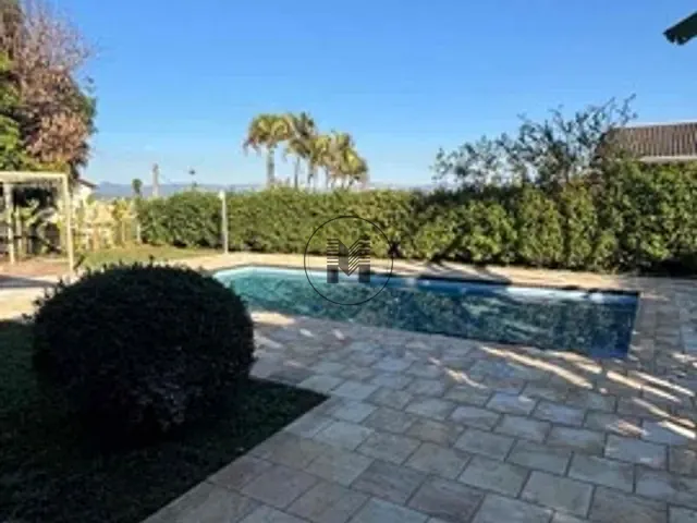 Casa com 1050m² 4 quartos e 6 banheiros, à venda, no bairro Jardim Panorama em Guaratinguetá