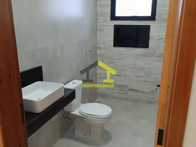 Casa com 420m² 3 quartos e 1 banheiro, à venda, no bairro Nova Itatiba em Itatiba
