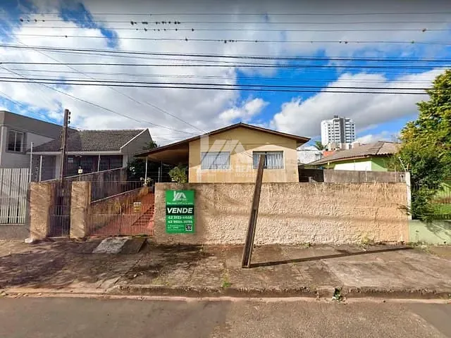 Casa com 462m² 3 quartos e 1 banheiro, à venda, no bairro Oficinas em Ponta Grossa