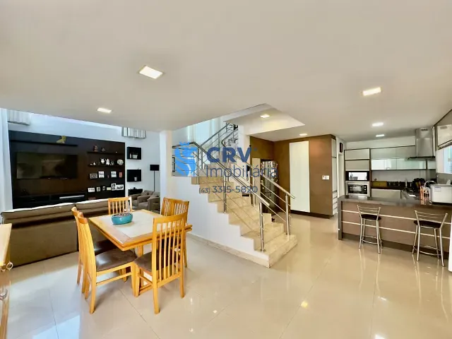 Casa com 360m² 4 quartos e 1 banheiro, à venda, no bairro Esperança em Londrina