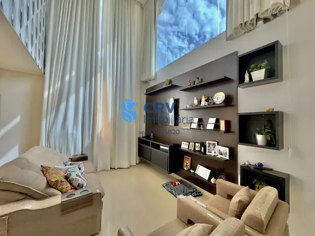 Casa com 360m² 4 quartos e 1 banheiro, à venda, no bairro Esperança em Londrina
