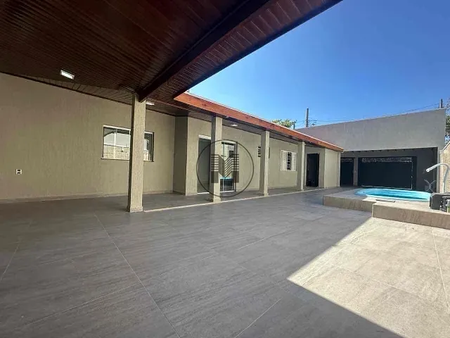 Casa 4 quartos e 3 banheiros, à venda, no bairro Parque do Sol em Guaratinguetá