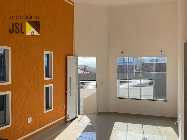 Casa com 128m² 2 quartos e 2 banheiros, à venda, no bairro Borda da Mata em Caçapava