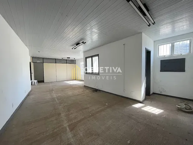 Casa para alugar, no bairro Centro em Novo Hamburgo