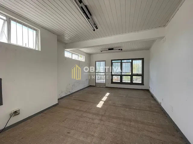 Casa para alugar, no bairro Centro em Novo Hamburgo
