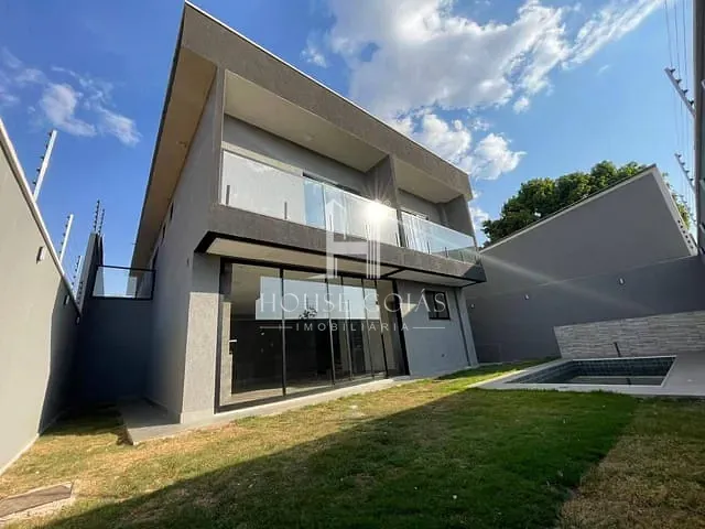 Casa com 375m² 3 quartos e 2 banheiros, à venda, no bairro Garavelo Residencial Park em Aparecida de Goiânia