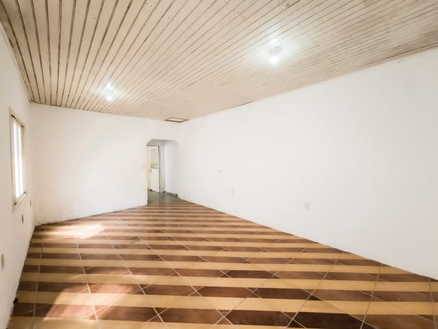 Casa com 264m² 3 quartos e 2 banheiros, à venda, no bairro Centro em Pelotas